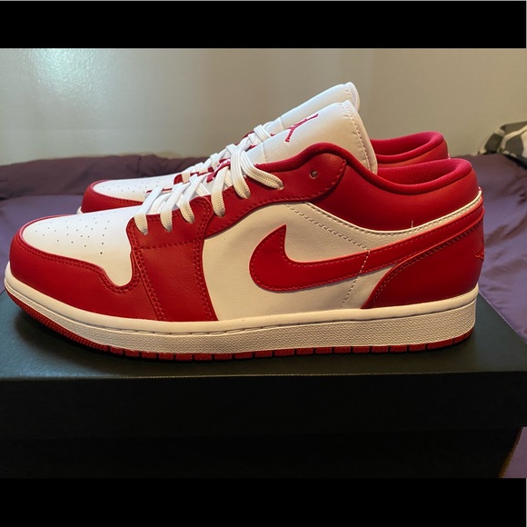 AIR JORDAN 1 LOW